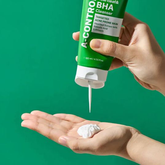 A-CONTROL HEARTLEAF & BHA CLEANSER [120ml]