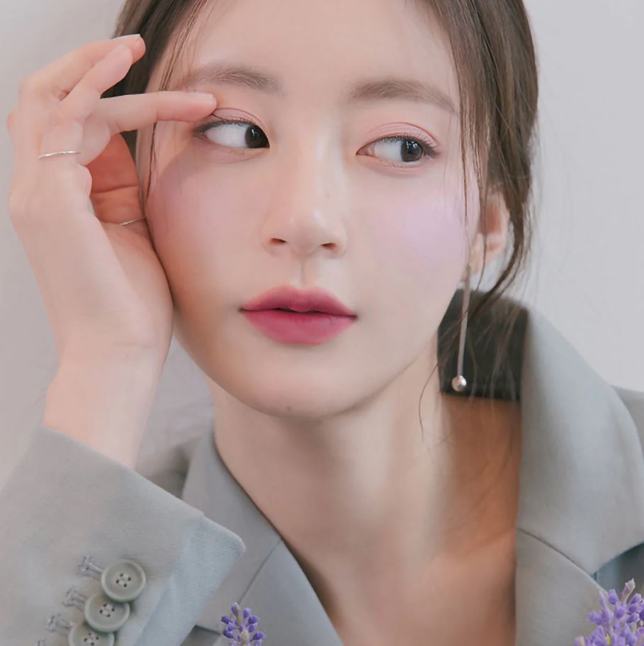 BETTER THAN EYES [#W01 DRY LAVENDER] 7g