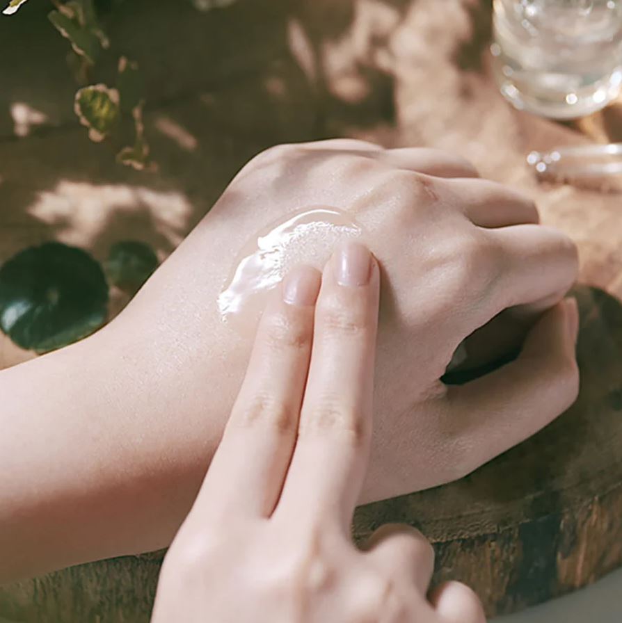 CALMING MOISTURE SERUM [30ml]