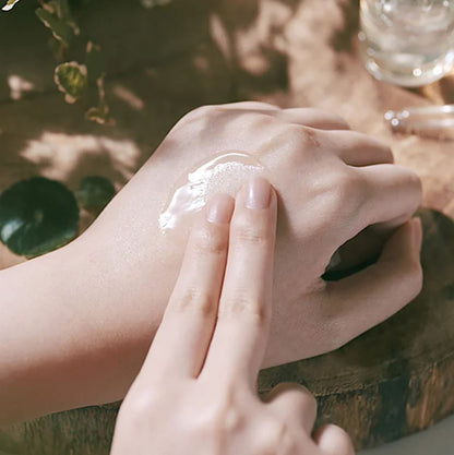 CALMING MOISTURE SERUM [30ml]