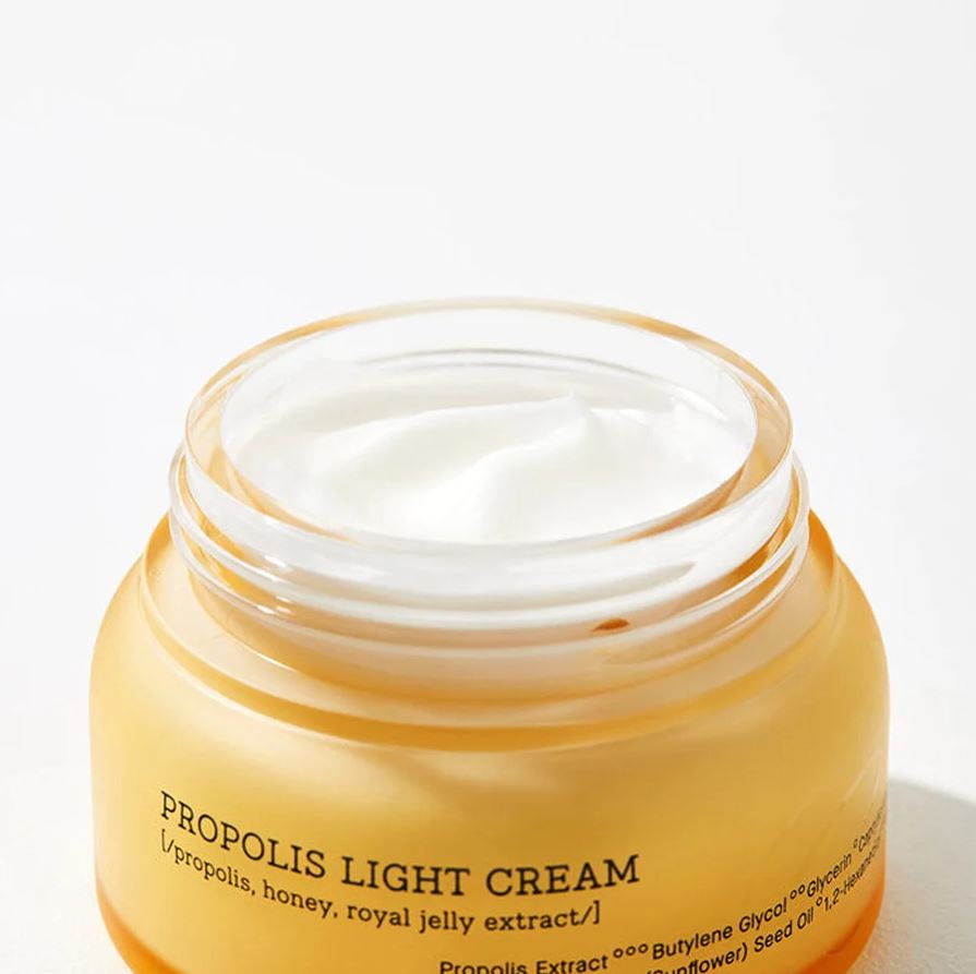 FULL FIT PROPOLIS LIGHT CREAM [65ml]