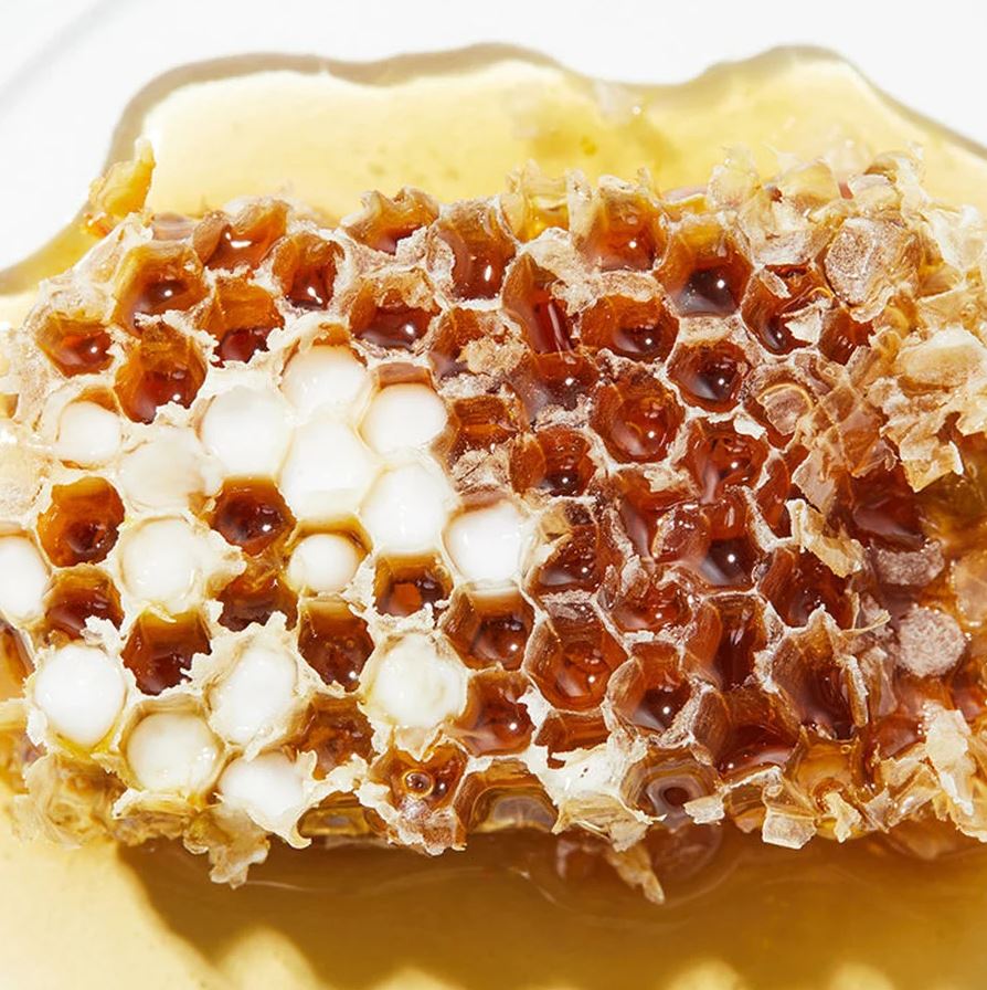 FULL FIT PROPOLIS LIGHT CREAM [65ml]