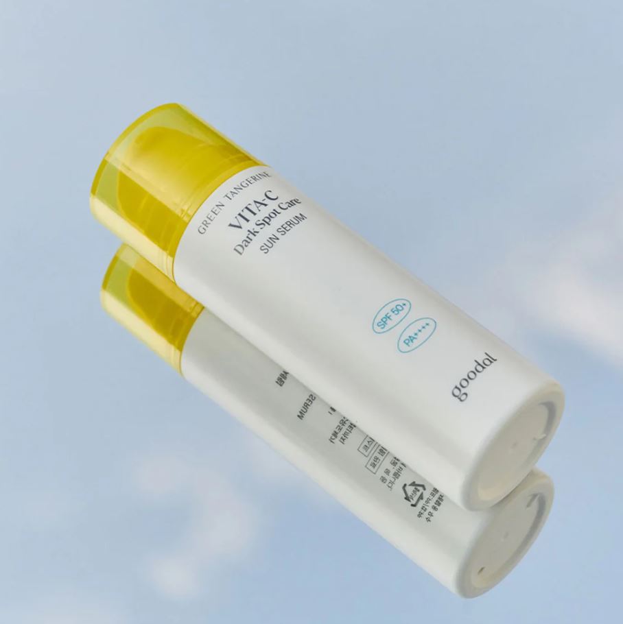 GREEN TANGERINE VITA C DARK SPOT CARE SUN SERUM SPF50+ BROAD SPECTRUM [50ml]