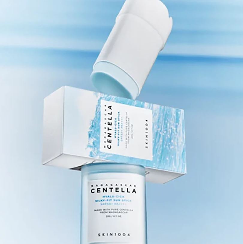 MADAGASCAR CENTELLA HYALU-CICA SILKY-FIT SUN STICK SPF50+ BROAD SPECTRUM [20g]