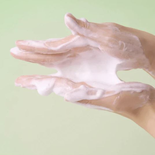 MADAGASCAR CENTELLA TEA-TRICA BHA FOAM [125ml]