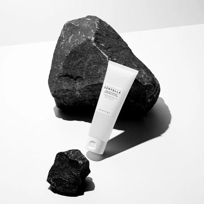 MADAGASCAR CENTELLA TONE BRIGHTENING CLEANSING GEL FOAM [125ml]