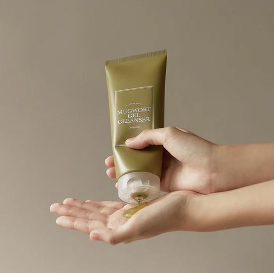 MUGWORT GEL CLEANSER [150ml]