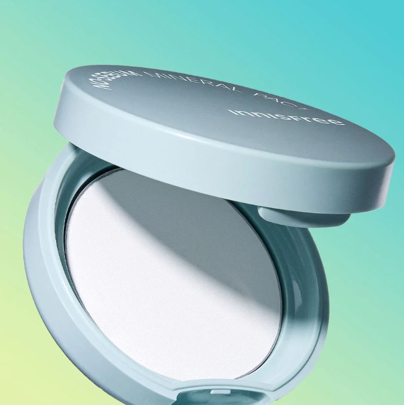 NO-SEBUM MINERAL PACT [8.5g]