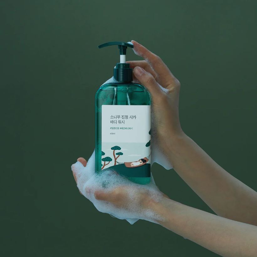 PINE CALMING CICA BODY WASH [400ml]