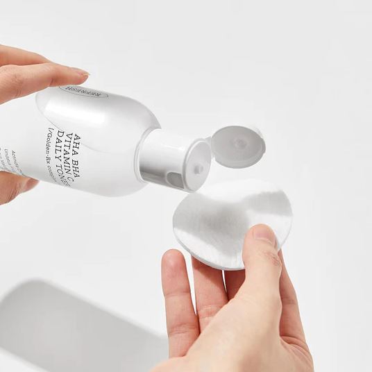 REFRESH AHA BHA VITAMIN C DAILY TONER [150ml]
