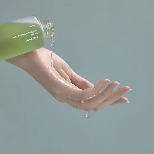 THE REAL NONI MOISTURE BALANCING TONER [150ml]